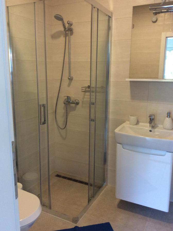 Apartment Pin Pinezici  Ngoại thất bức ảnh